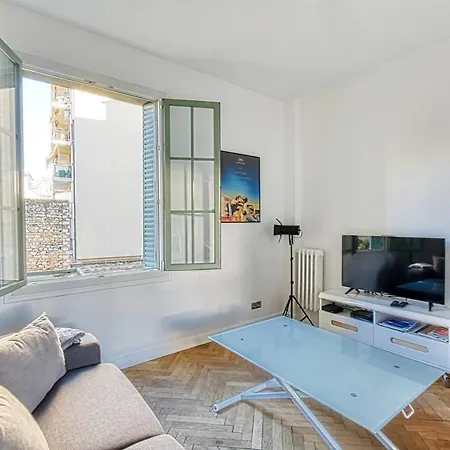 Nice Studio 2 Pers 5 Minutes From The Beaches *
